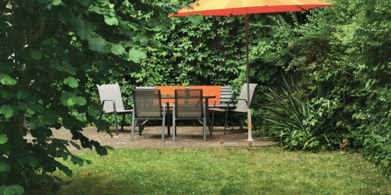 Ferienhaus, Garten mit Terrasse und Grill Ferienhaus, Garten mit Terrasse und Grill